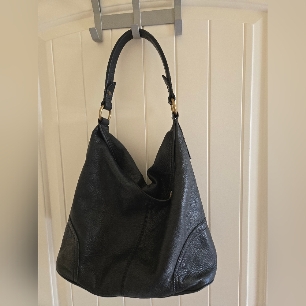 Frye Black Leather Hobo Bag, Large, Fully Lined, Magnetic Closure